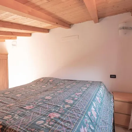 In Borgo Doneglia With Kitchenette Holiday home